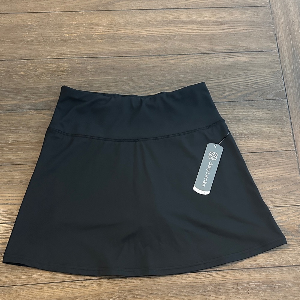 Daisy Fuentes Black Skorts Size S New‎ With Tags